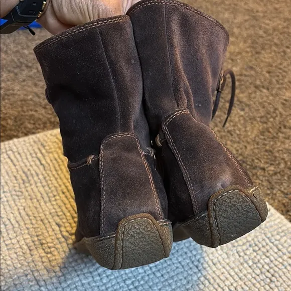 Timberland Brown Lace Up Boots with Rustic Style