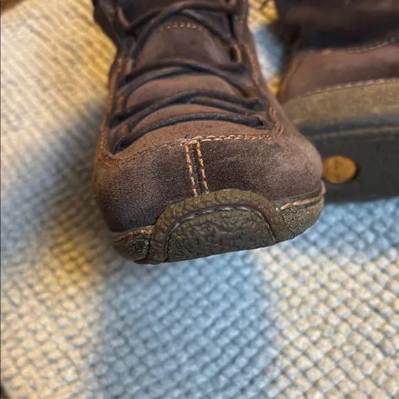 Timberland Brown Lace Up Boots with Rustic Style