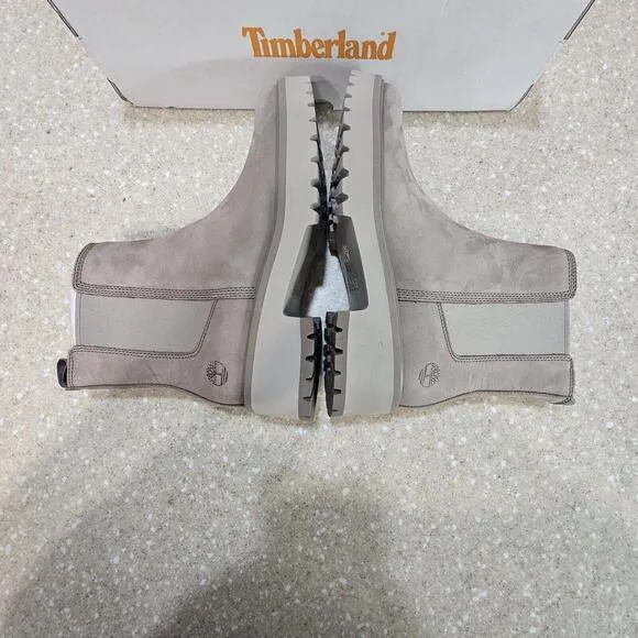 Timberland Carnaby Cool Chelsea Boots Brown Tan Heel Ankle Bootie Women's Sz 7.5