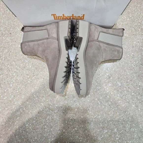 Timberland Carnaby Cool Chelsea Boots Brown Tan Heel Ankle Bootie Women's Sz 7.5