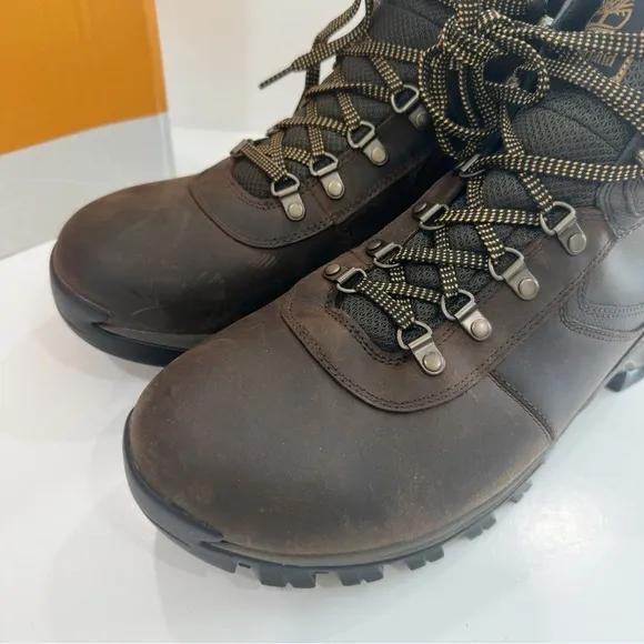 Timberland Men's Mt. Maddsen Mid Waterproof Hiking Boot