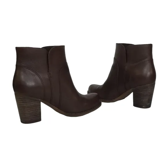 Timberland New Rudston Leather Ankle Boots in Dark Brown Womens Size 6 M