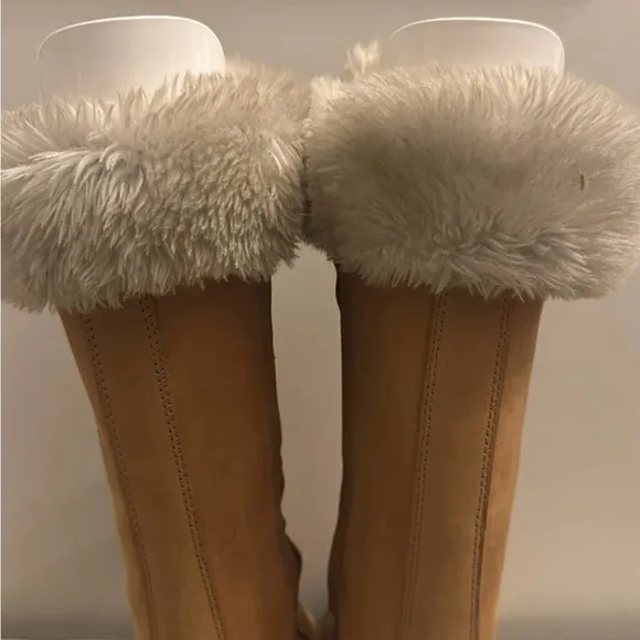 Timberland Tall Faux Fur Sherling Wheat Boot Women’s Size 7 Winter Boots