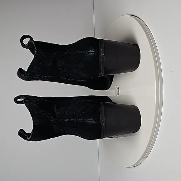 TOMS Constance Heeled Boot Bootie Ankle Western Cowboy Cowgirl Suede Black 9.5