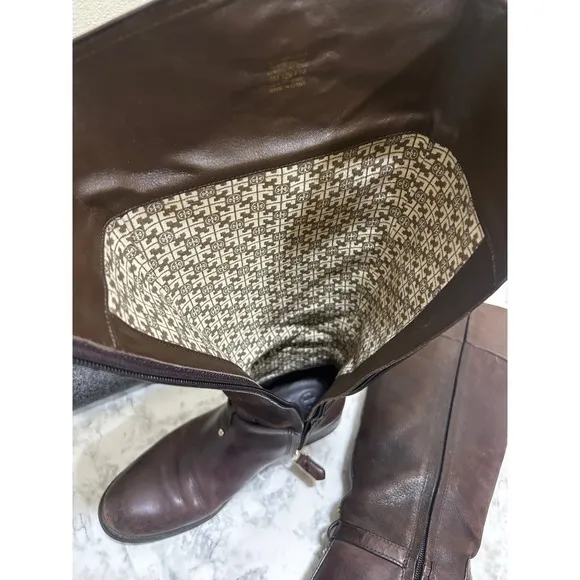 TORY BURCH Simone Boots 8 Brown Leather Stitched Logo Knee Tall Riding Zip Up