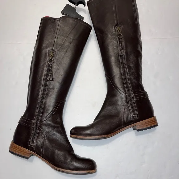 UGG Australia Amberlee Espresso Leather Equestrian Style Boots, Size 6