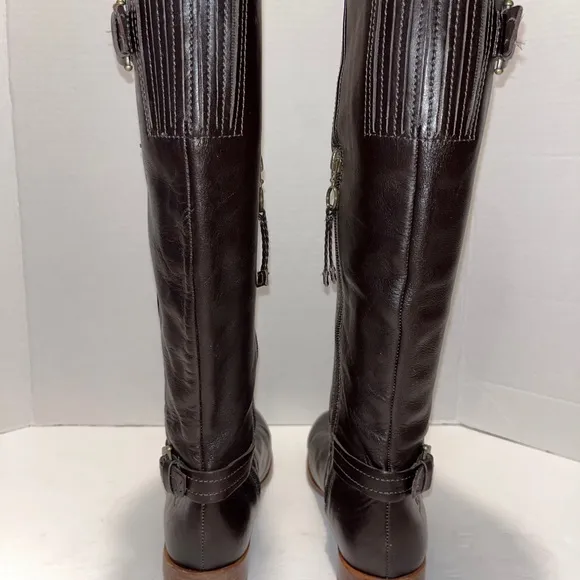 UGG Australia Amberlee Espresso Leather Equestrian Style Boots, Size 6