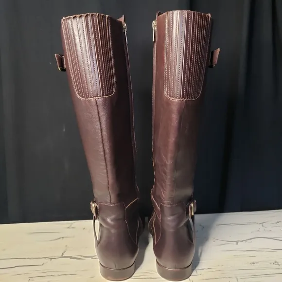 UGG Australia 'Beryl' Leather Riding Boots in Chocolate Brown- Women's size 8.5