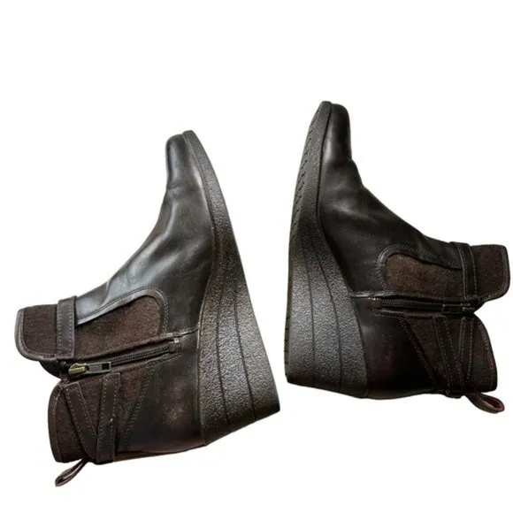 UGG Australia Emalie Women's Brown Leather Wedge Ankle Boots Size US 8