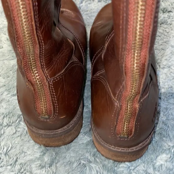 Ugg Australia Seldon Equestrian Boots