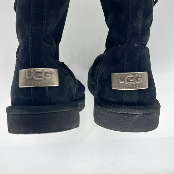 UGG Australia Upside Tall Black Suede Winter Boots Lace-Up Size 8