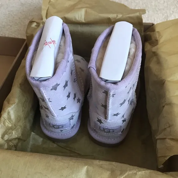 UGG baby girl boots (Size 7)