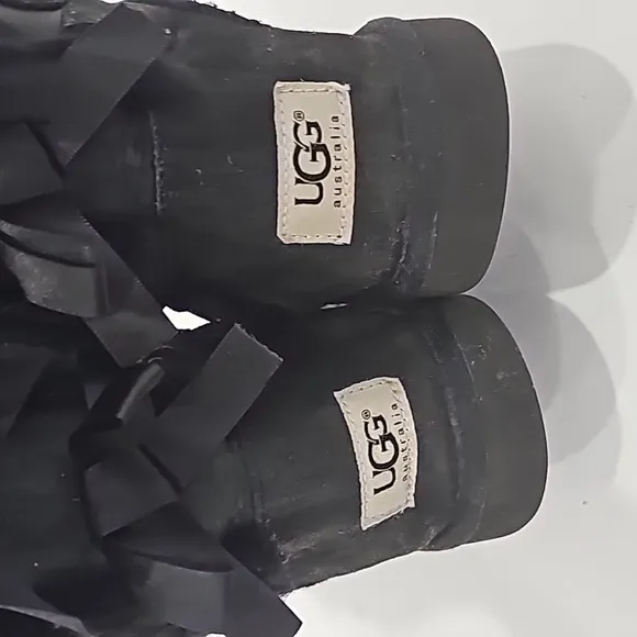 UGG Bailey Bow Black Leather Winter Boots Size 5