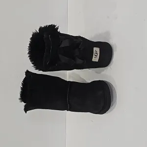 UGG Bailey Bow Black Leather Winter Boots Size 5