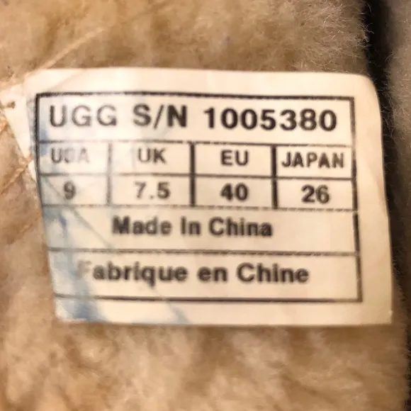 UGG Becket Biker Sheepskin Winter Boots 9