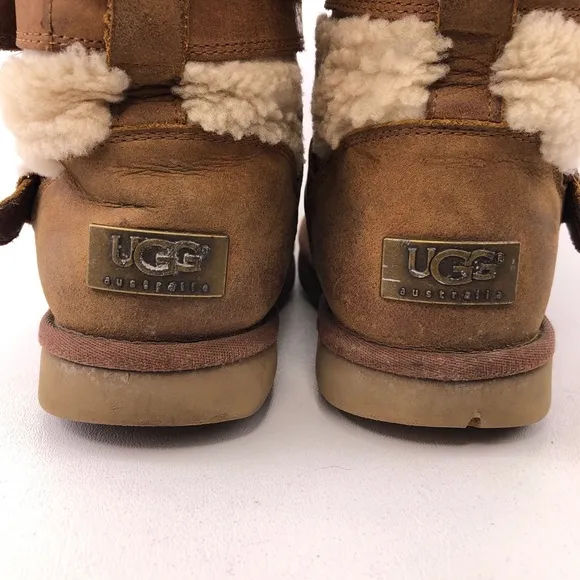 UGG Becket Biker Sheepskin Winter Boots 9
