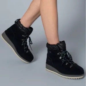 Ugg Birch Lace-Up Boot Black Size 9