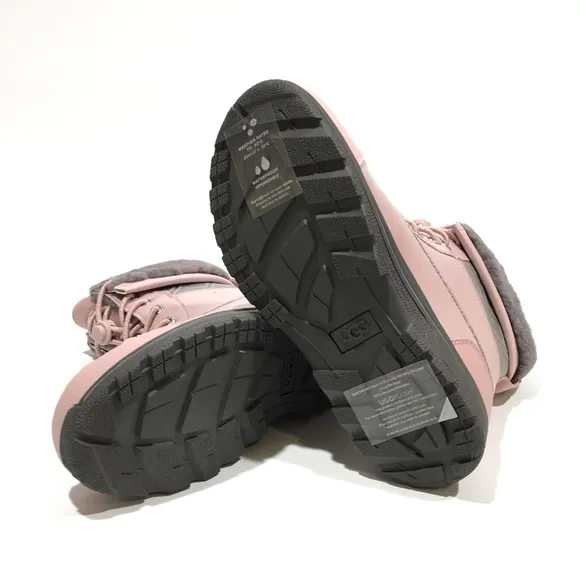 UGG BUTTE II CWR SNOW BOOTS -PINK WATERPROOF LEATHER -KIDS US 4 -NEW