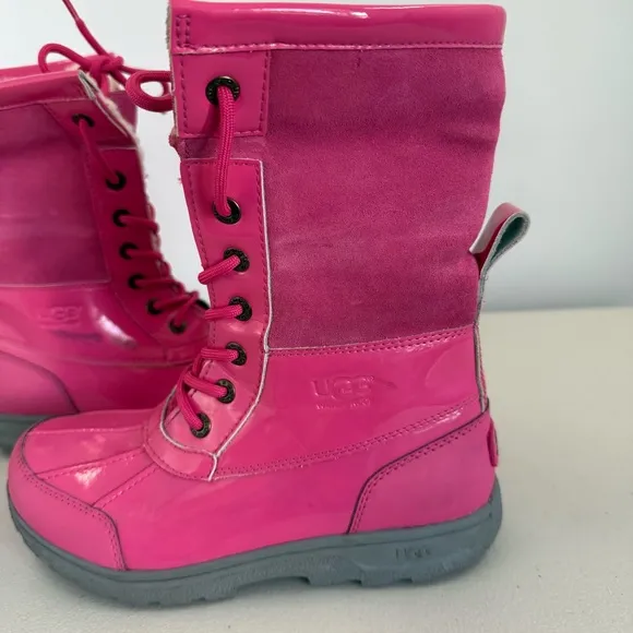 UGG Butte Patent Leather Dove Pink Snow Boots Size‎ 4 Kids Youth