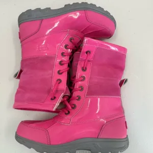 UGG Butte Patent Leather Dove Pink Snow Boots Size‎ 4 Kids Youth