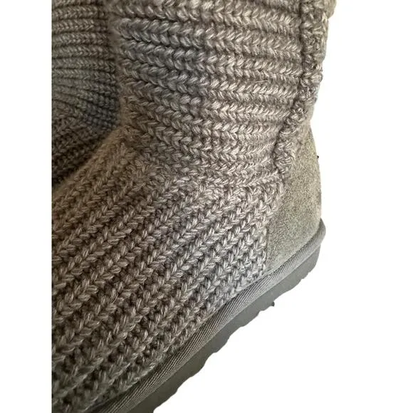 UGG Cardy Knit Boots Womens Size 9 Grey Knee-High Logo Button Accents