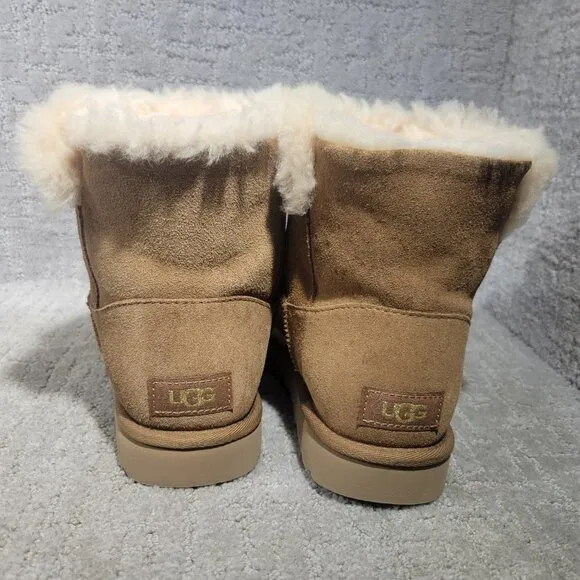 Ugg Classic Gem Women's Size US 8 Chestnut Suede Pull On Snow Mini Boots