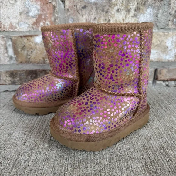 UGG Classic II Medium Chestnut Tan Spots Iridescent Toddler Girl Winter Boots