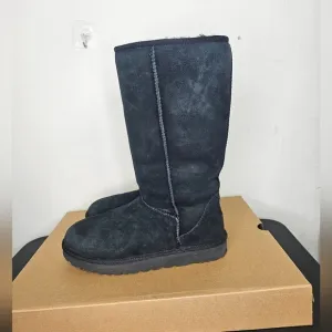UGG Classic II Women's 17&quot; Tall Black Shearling Suede Snow Boots  Size 10