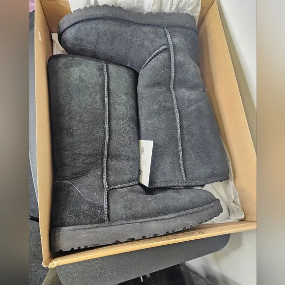 UGG Classic II Women's 17&quot; Tall Black Shearling Suede Snow Boots  Size 10