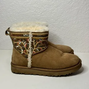 UGG CLASSIC MINI BEAUTY CHESTNUT FLORAL SHEARLING BOOT US 9 / EU 40 / UK 7