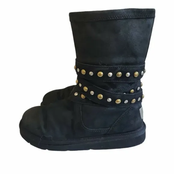 UGG Clovis Black Suede Winter Boots Women's Size 5