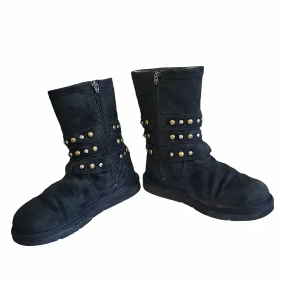 UGG Clovis Black Suede Winter Boots Women's Size 5