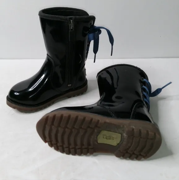 UGG Corene Girls Sz 6 Patent Leather Rain Boots