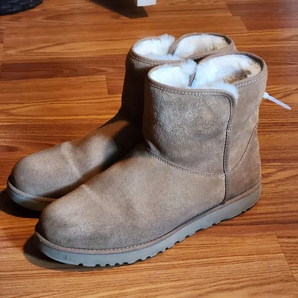 UGG Cory II Women's Suede &amp; Sheepskin Winter Ankle Boots in Chestnut Size 8.5