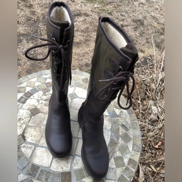 🪺UGG Dark Brown &amp; Green Wool Elsa Tall Riding Boots