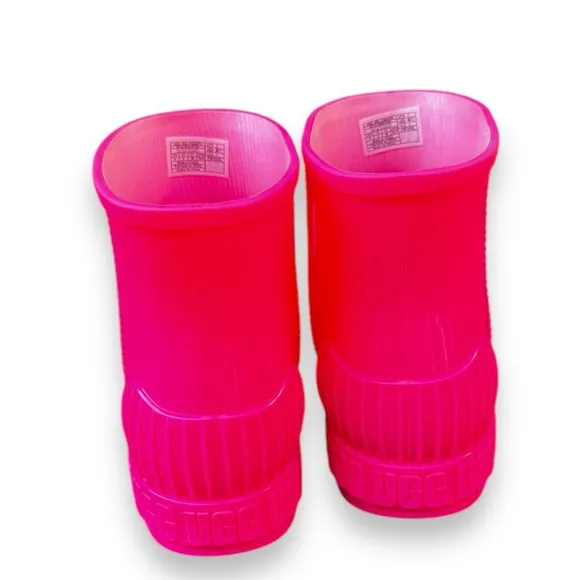 Ugg Drizlita boots Women size 6 Taffy Pink Neon