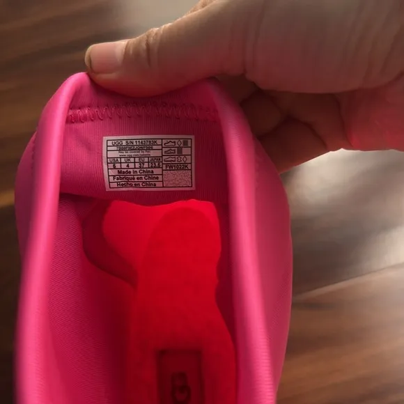 UGG Droplet Mid Bright Pink Rain Boots size 5
