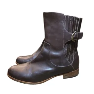 UGG Finnegan Leather Brown Equestrian Zip Up Boots Size 8
