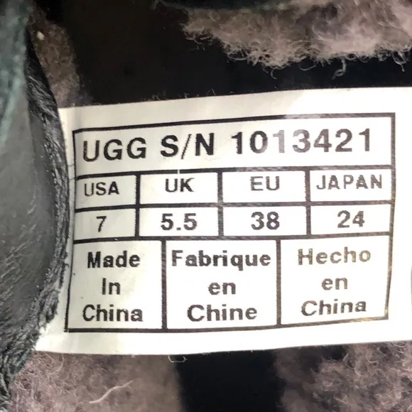 UGG Gradin Black Suede Winter Boots 7