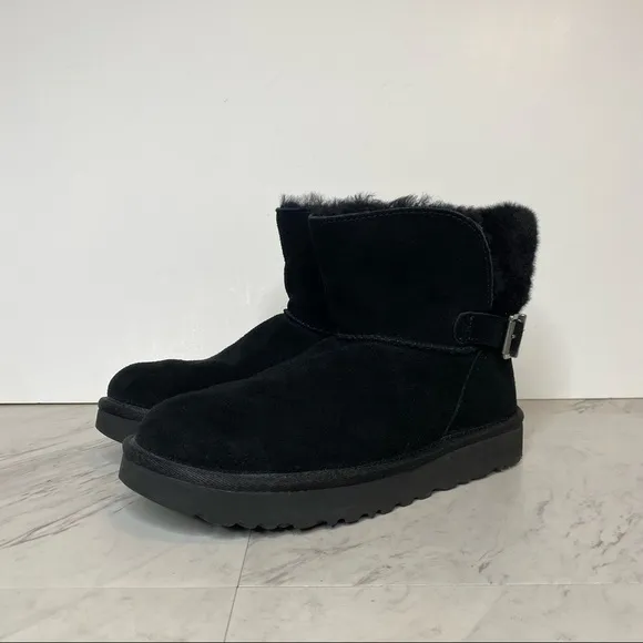 UGG Karel Black Mini Winter Boot 6