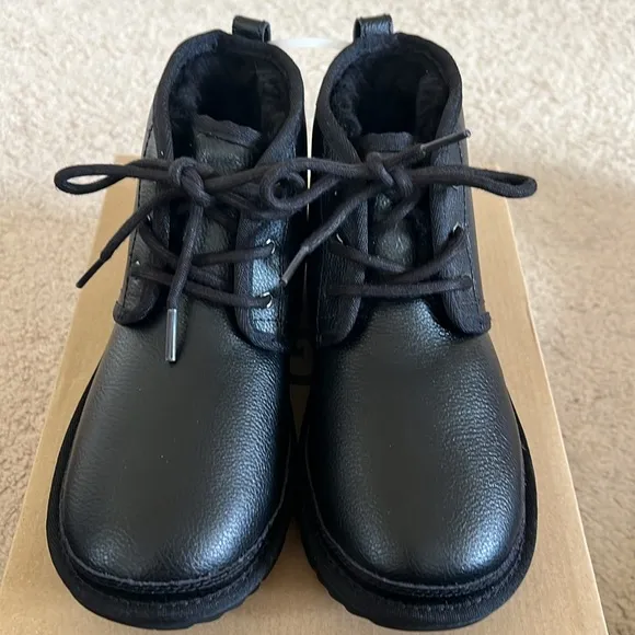 UGG Kids Neumel II Leather Boots