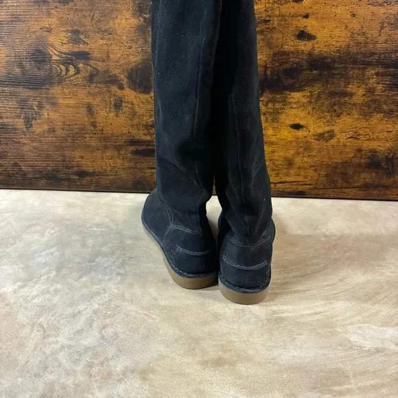 UGG Loma over the knee suede black boots womens 6.5 riding classic UGG shoes