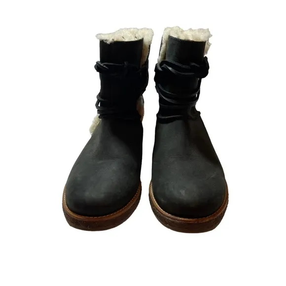 UGG Luisa 1012545 Uggpure Water Resistant Leather Sheepskin Black Boots Size 7