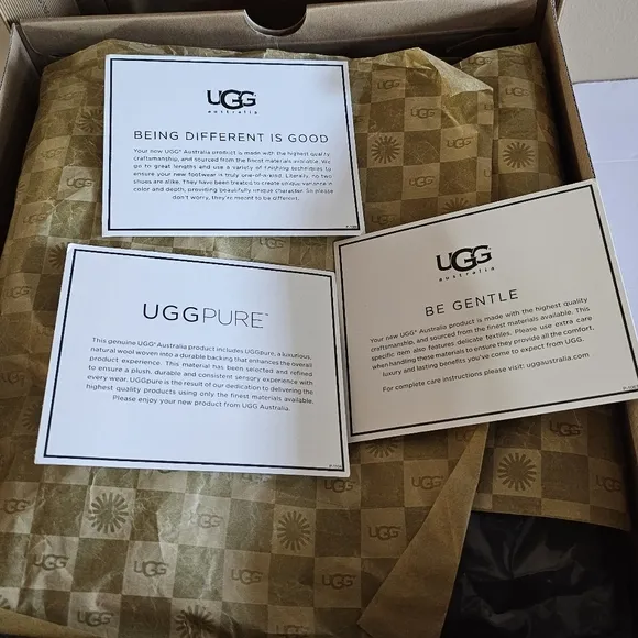 UGG Lyla Gray Boots Wool Shearling Winter Boots Size 11 NWB