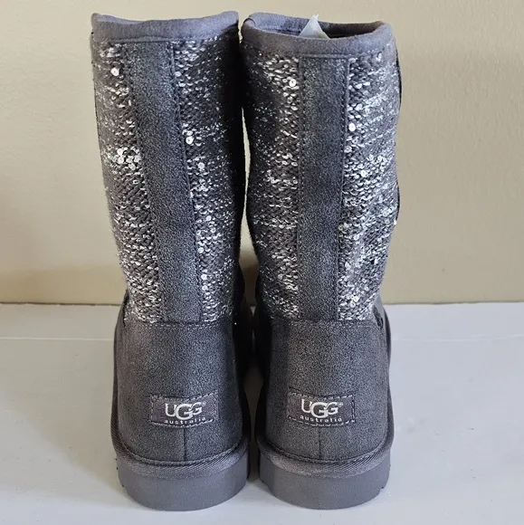 UGG Lyla Gray Boots Wool Shearling Winter Boots Size 11 NWB