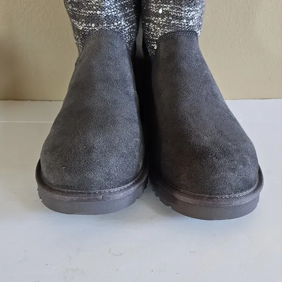 UGG Lyla Gray Boots Wool Shearling Winter Boots Size 11 NWB
