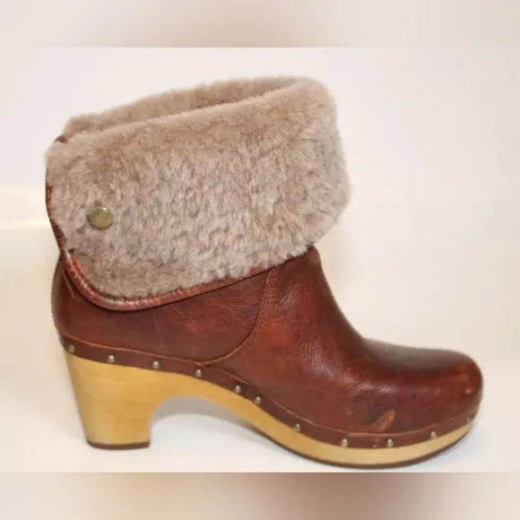 UGG Lynnea II Womens 7 38 Brown Leather Clog Boots Ankle Booties