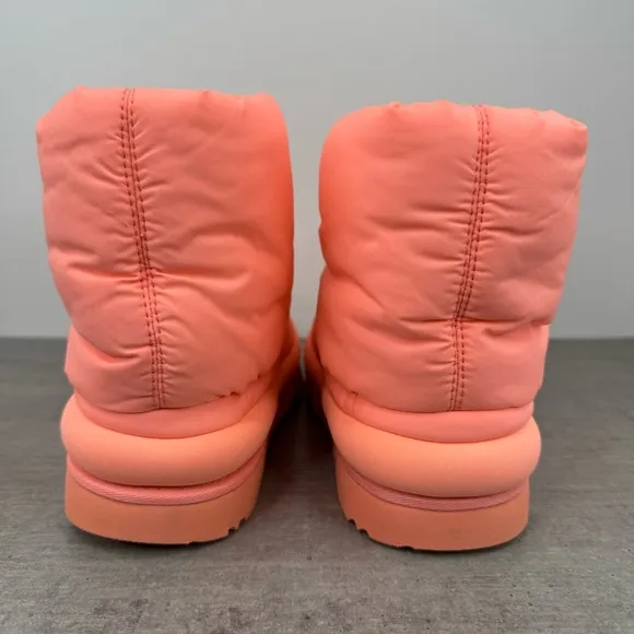 UGG Maxi Short Insulated Boots &quot;Sweatheart&quot; 1130773K Girl's Size 4, 5