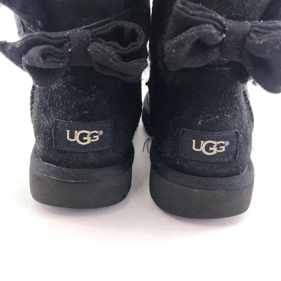 UGG Mini Brigette Knit Bow Sheepskin Winter Boots 9