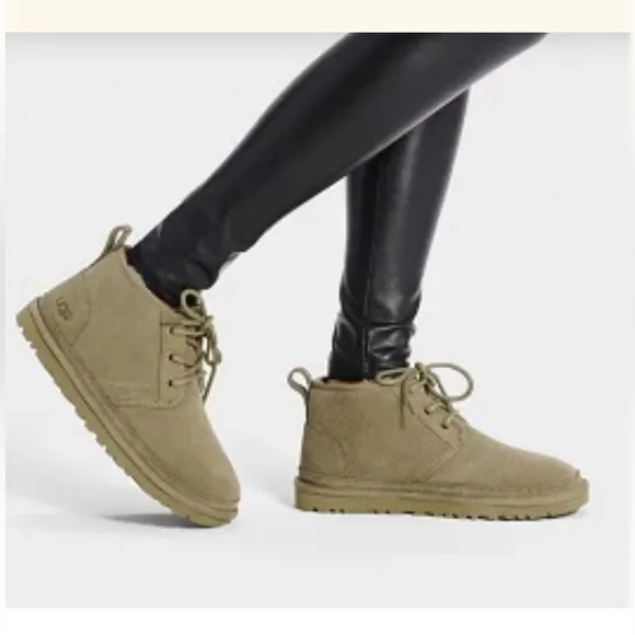 UGG Neumel Booties Suede Furry Inner Burnt Olive 38 Size 7 Women’s Boots EUC
